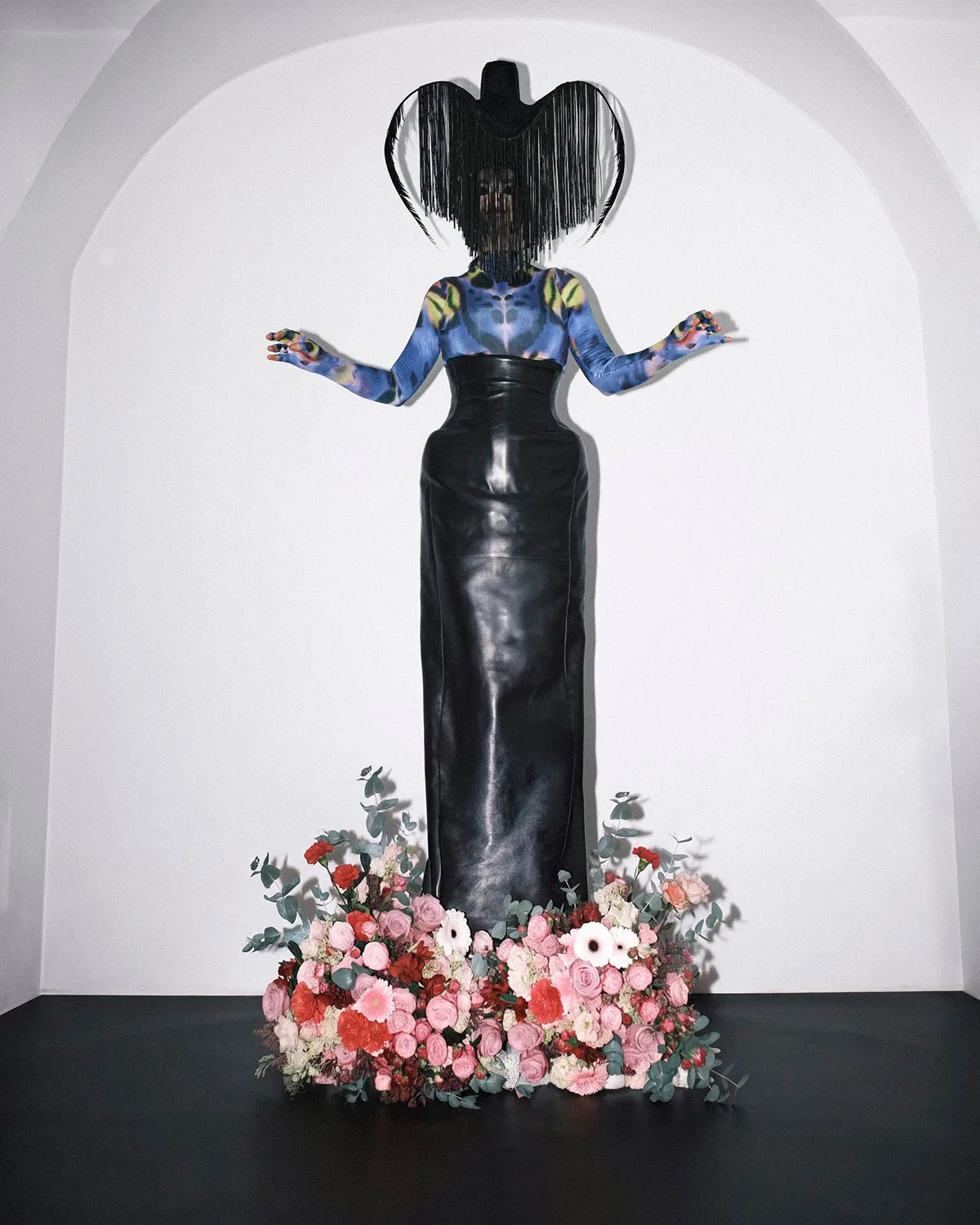 Björk Wears Custom Mugler With a 1997 Couture Headpiece