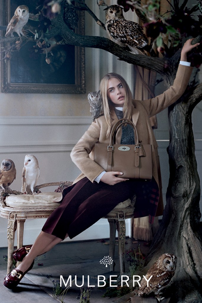 cara-delevingne-for-mulberry-autumn-winter-2013-campaign-5