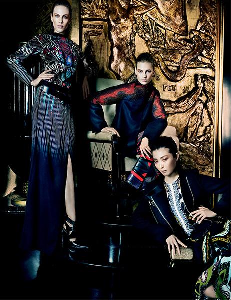 aymeline-valade-elisabeth-erm-sung-hee-kim-ton-heukels-andres-risso-nan-fulong-for-etro-fall-winter-2013-2014-by-mario-testino-7