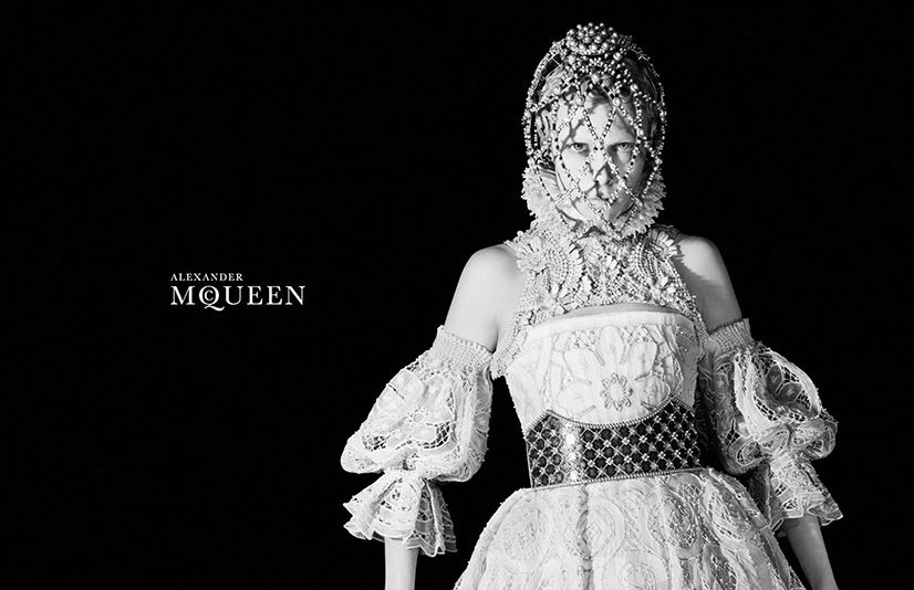 edie-campbell-for-alexander-mcqueen-fallwinter-20132014-by-david-sims-6
