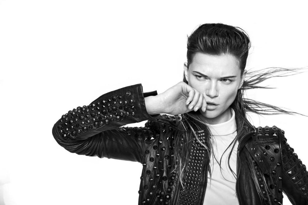 kasia-struss-for-diesel-black-gold-fall-winter-2013-2014-campaign-3