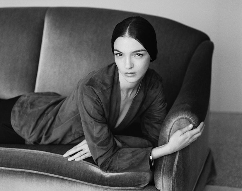 mariacarla-boscono-by-zoe-ghertner-for-hermes-fall-2013-catalog-10