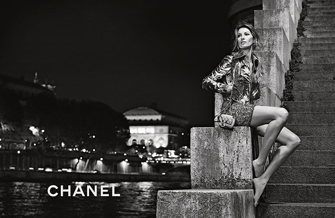 gisele-bundchen-karl-lgerfeld-chanel-2015-8