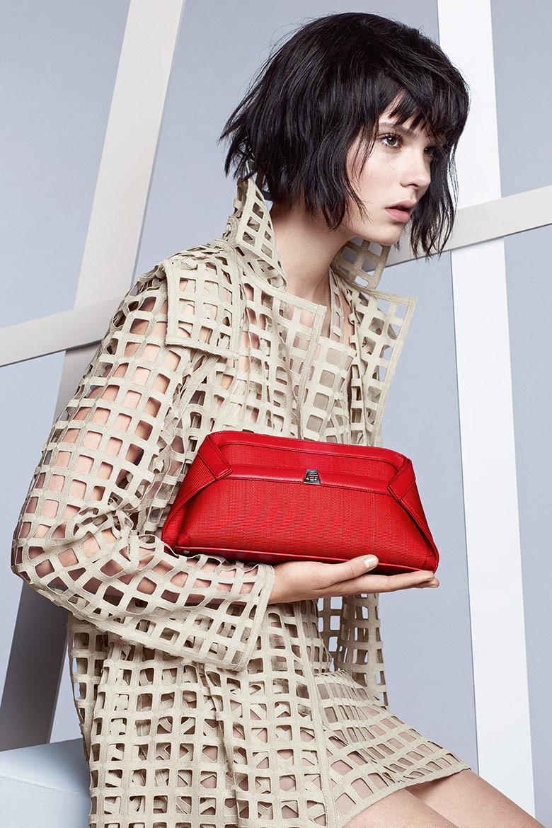 caroline-brasch-nielsen-akris-2014-6