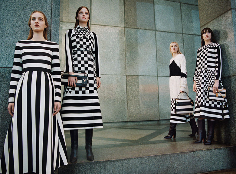 valentino-fall-winter-2015-2016-7
