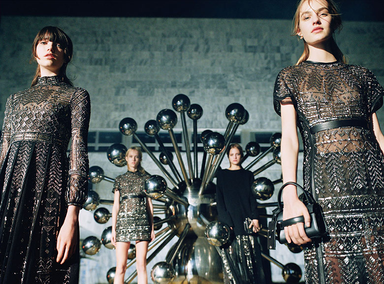 valentino-fall-winter-2015-2016-9