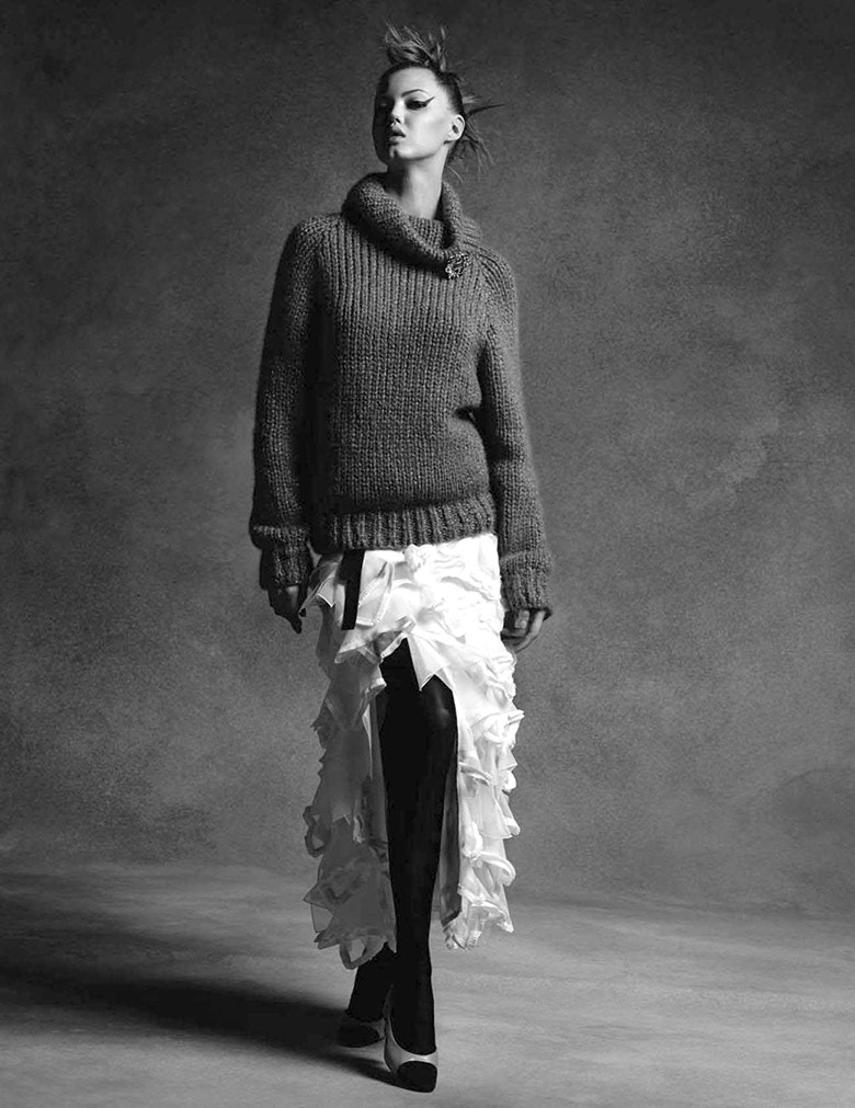 chanel-fallwinter-2015-2016-campaign-2