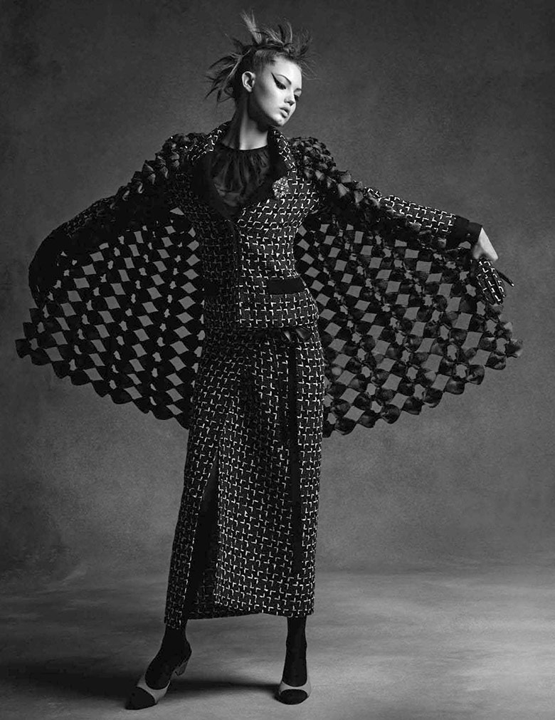 chanel-fallwinter-2015-2016-campaign-3
