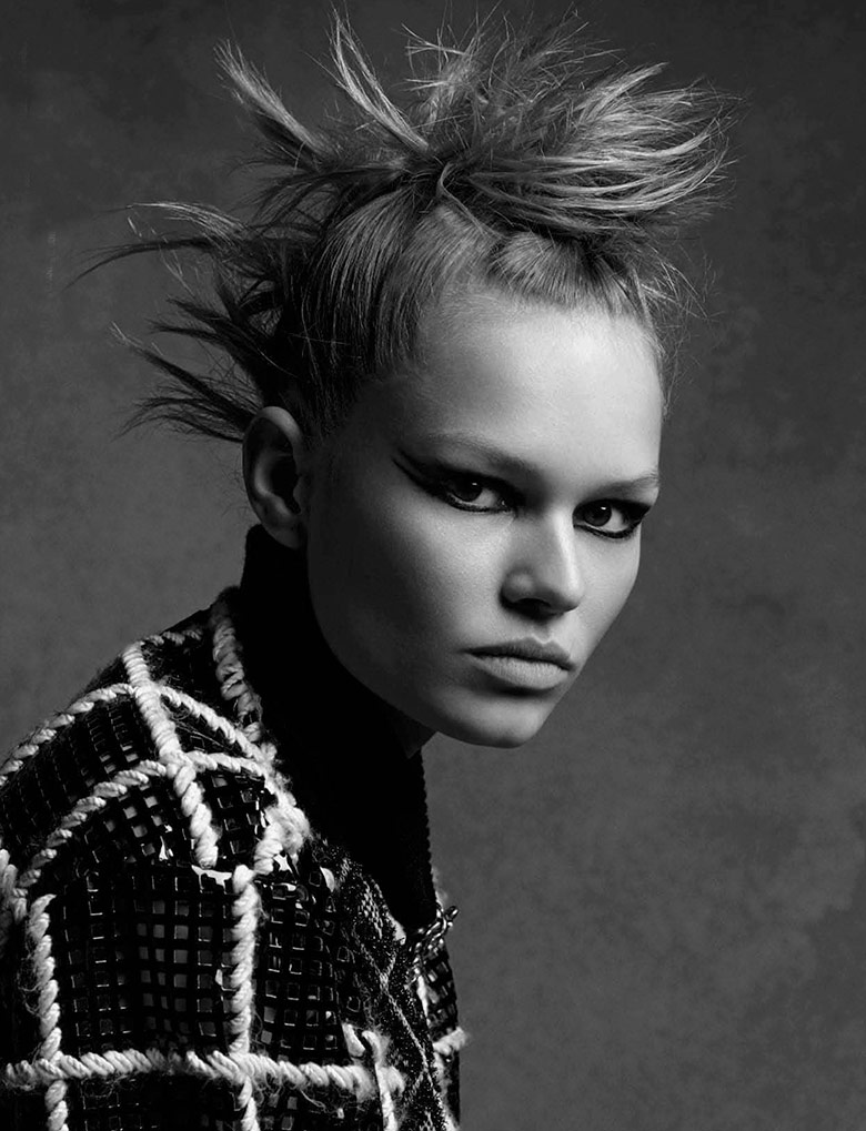 chanel-fallwinter-2015-2016-campaign-6