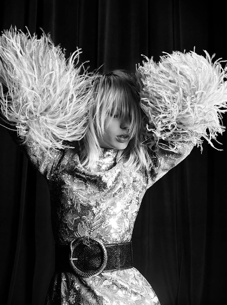 grace-hartzel-lili-sumner-saint-laurent-fall-winter-16-17-11