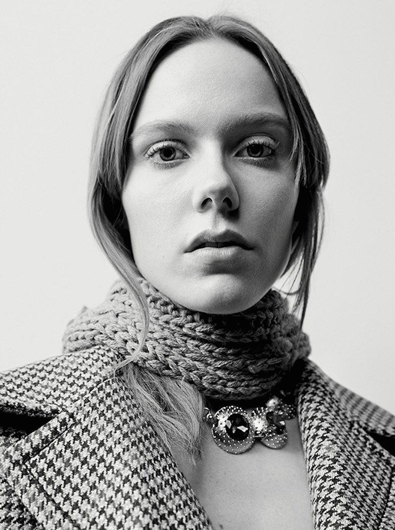prada-fall-winter-2017-2018-1
