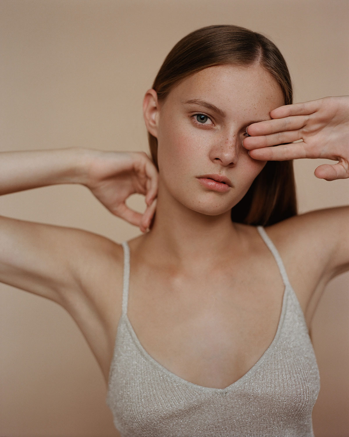 RM-TEST-ANYA-HOLDSTOCK-PREVIEW-(1)