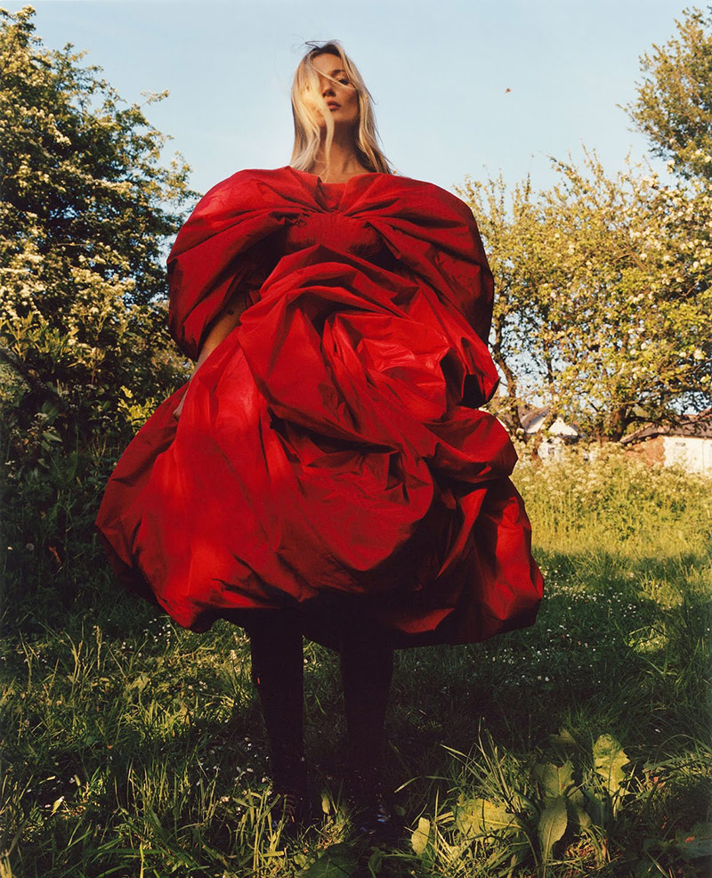 kate-moss-alexander-mcqueen-fw-2019-1