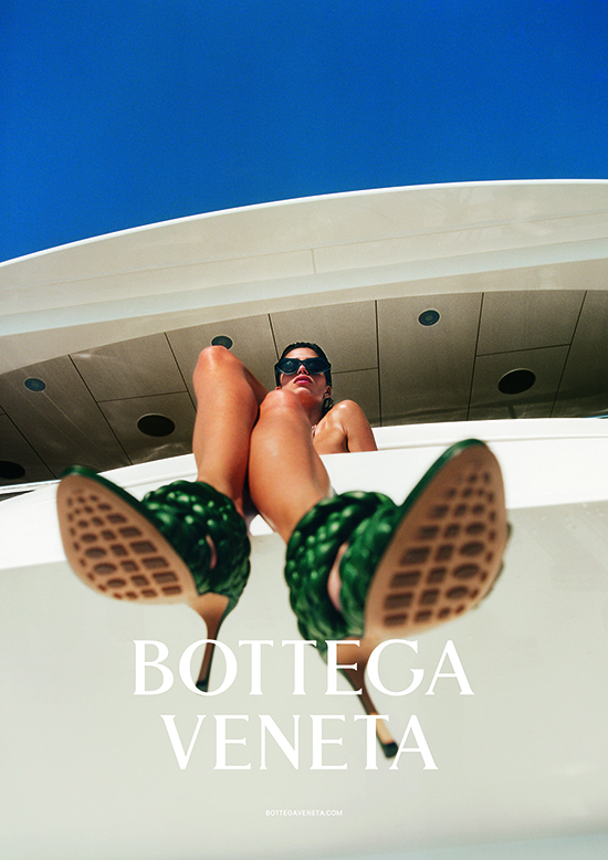 mica-arganaraz-bottega-veneta-spring-summer-2020-3