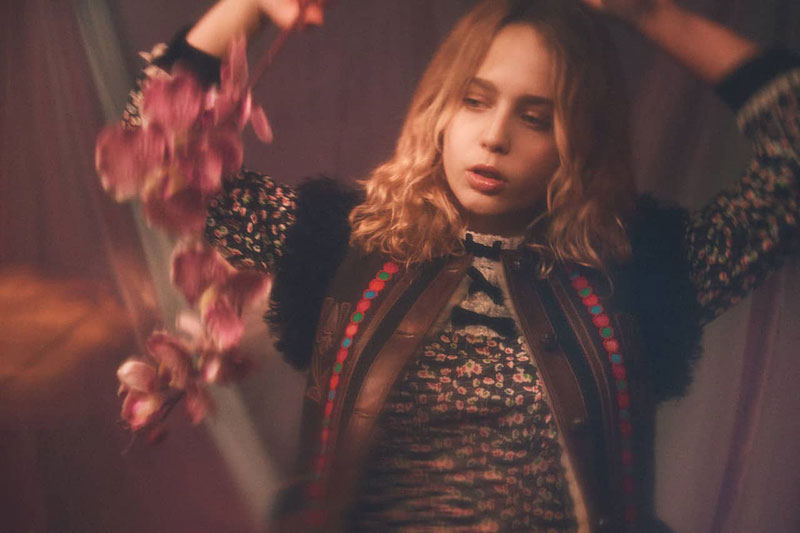 miu-miu-pre-fall-2020-8