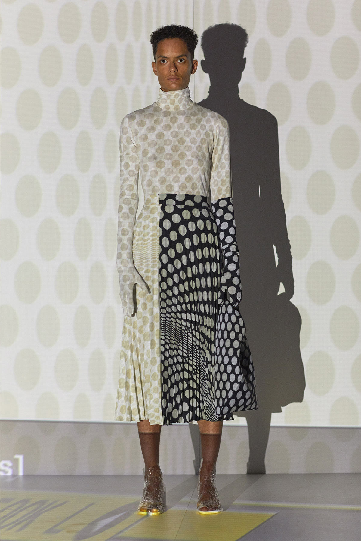 mm6-maison-margiela-spring-summer-2021-1