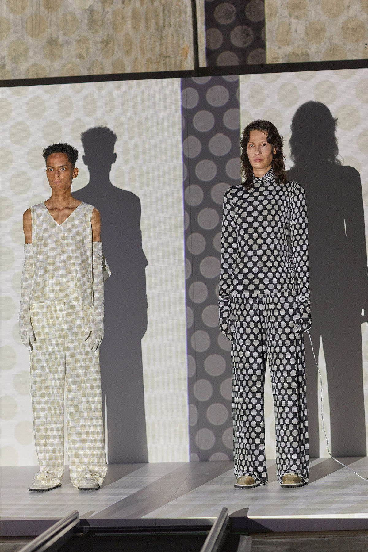 mm6-maison-margiela-spring-summer-2021-1