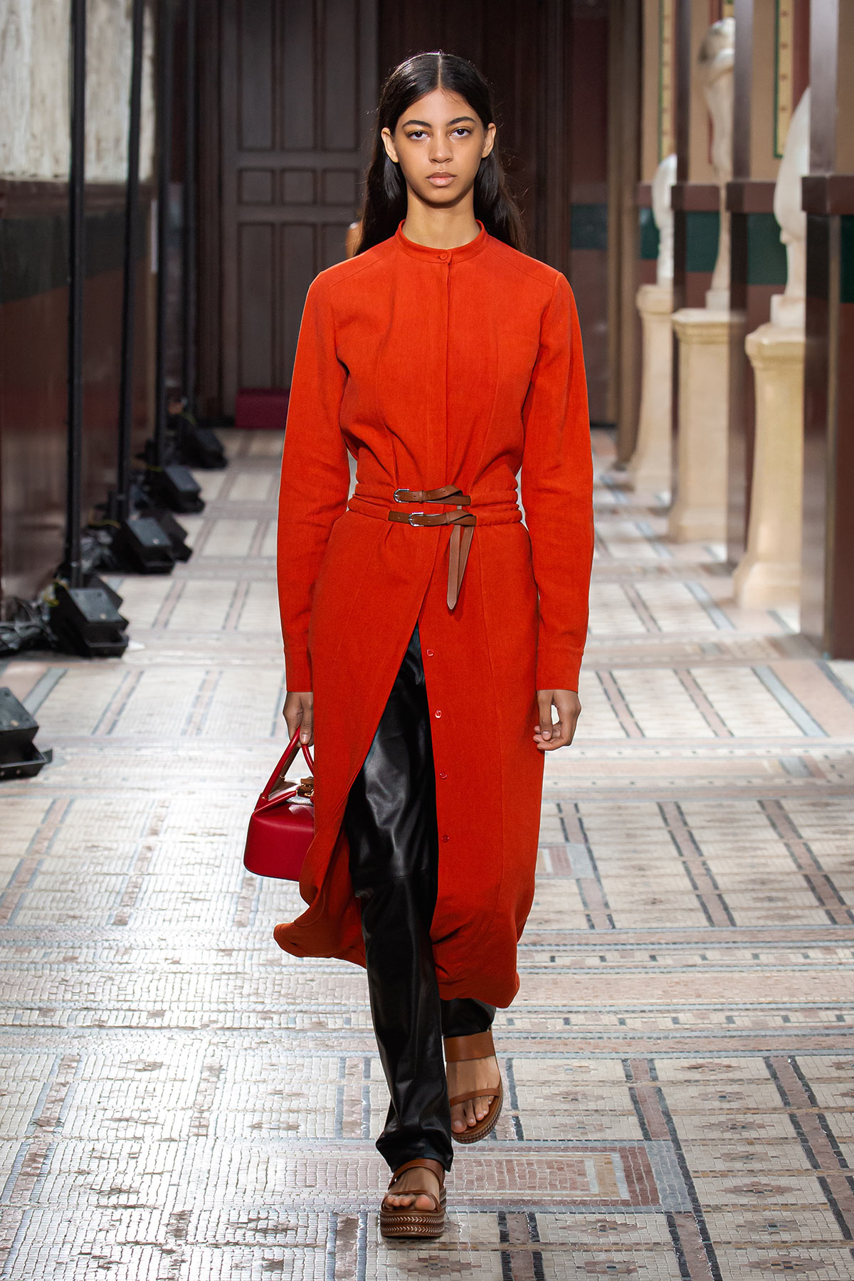 gabriela-hearst-spring-summer-2021-1