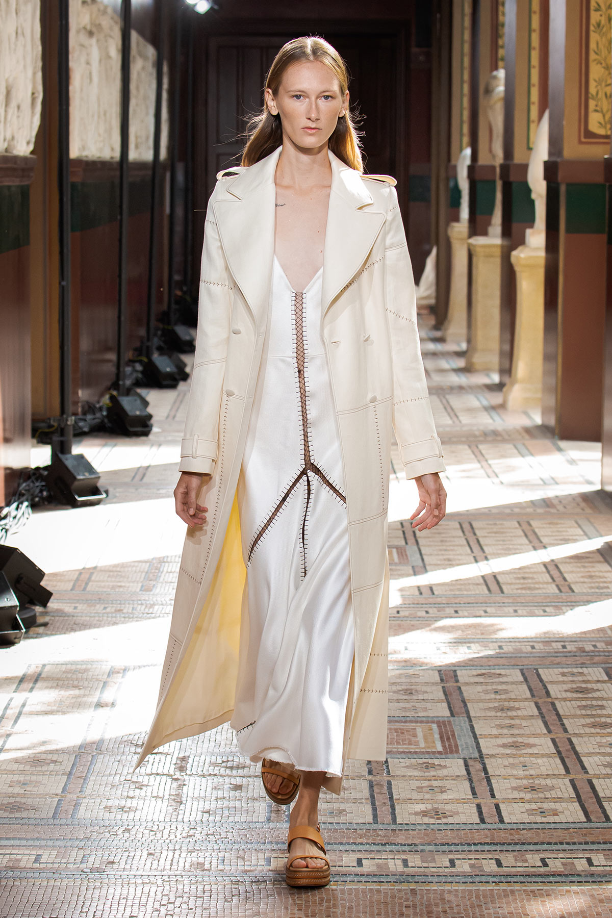 gabriela-hearst-spring-summer-2021-1