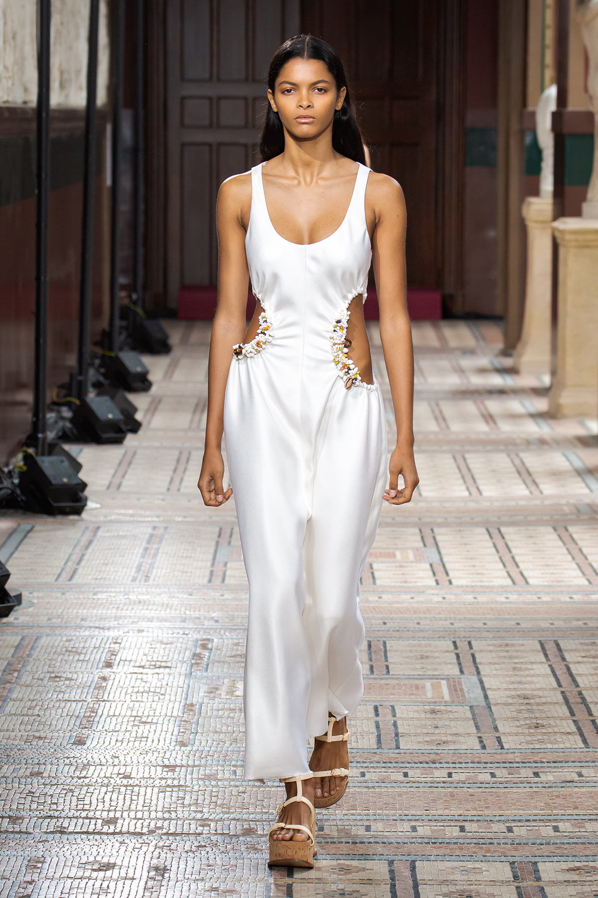gabriela-hearst-spring-summer-2021-1