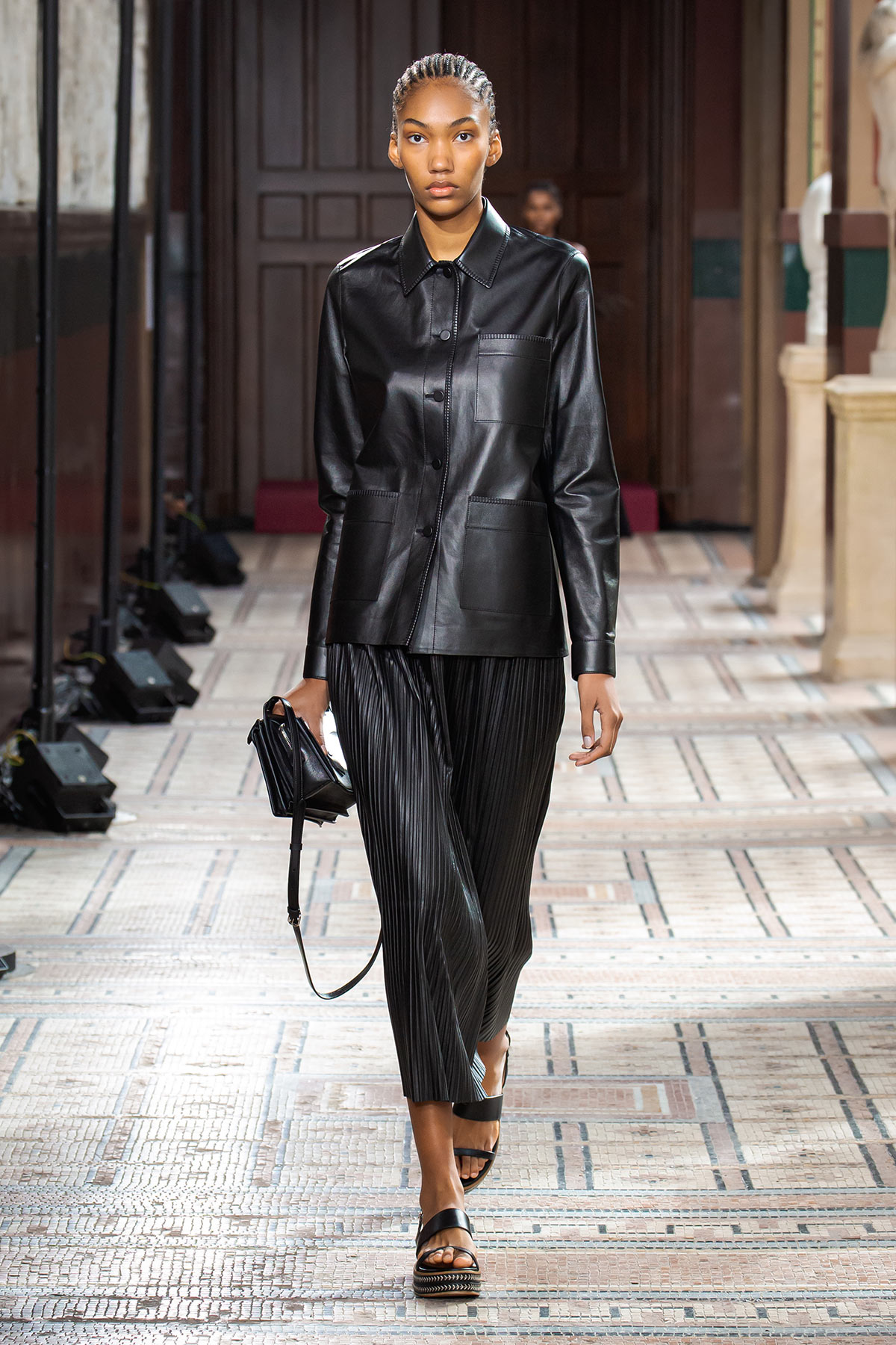gabriela-hearst-spring-summer-2021-1