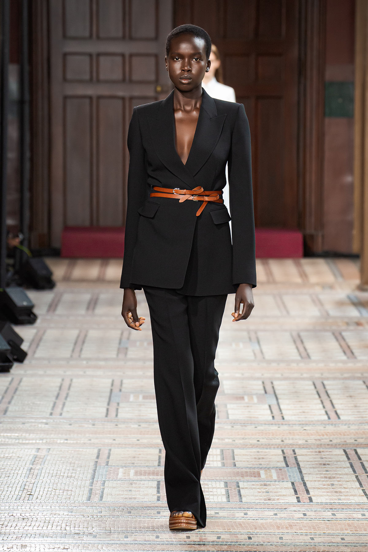 gabriela-hearst-spring-summer-2021-1