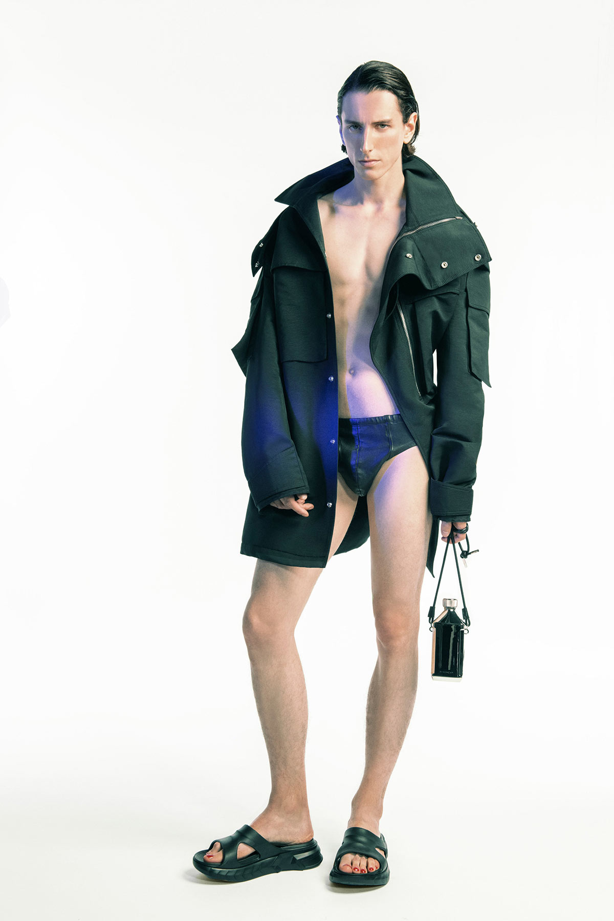 givenchy-spring-summer-2021-1