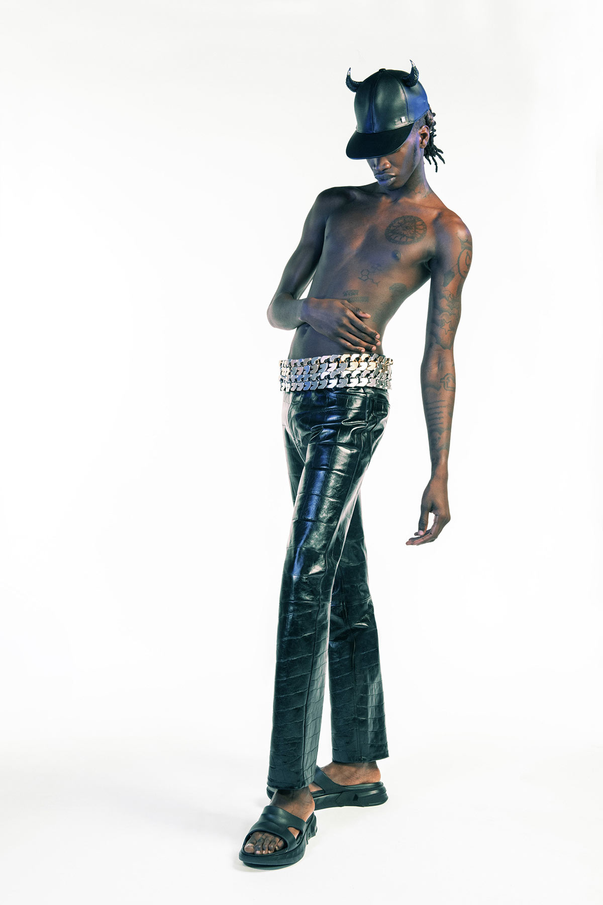 givenchy-spring-summer-2021-1