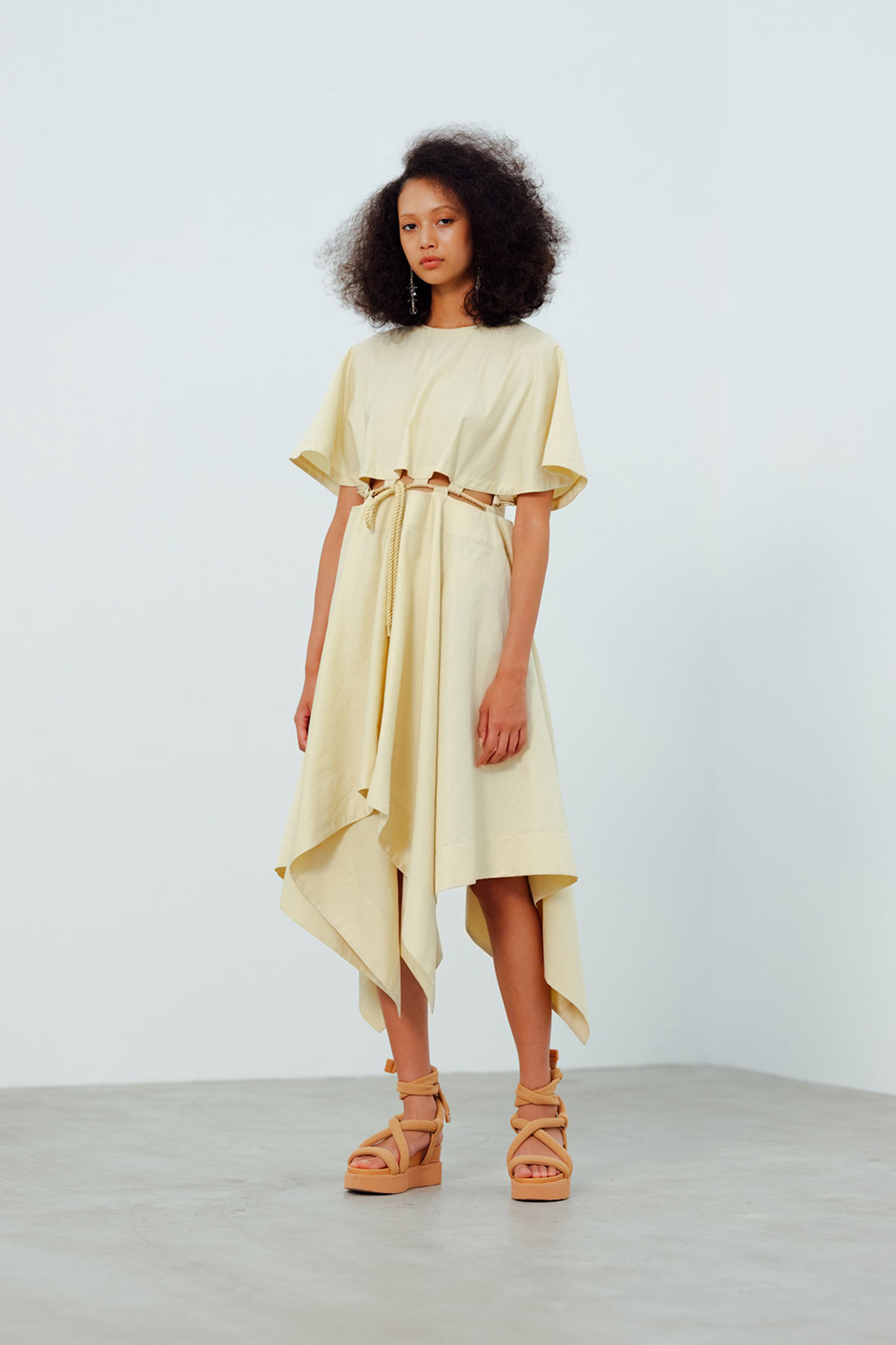 issey-miyake-spring-summer-2021-1