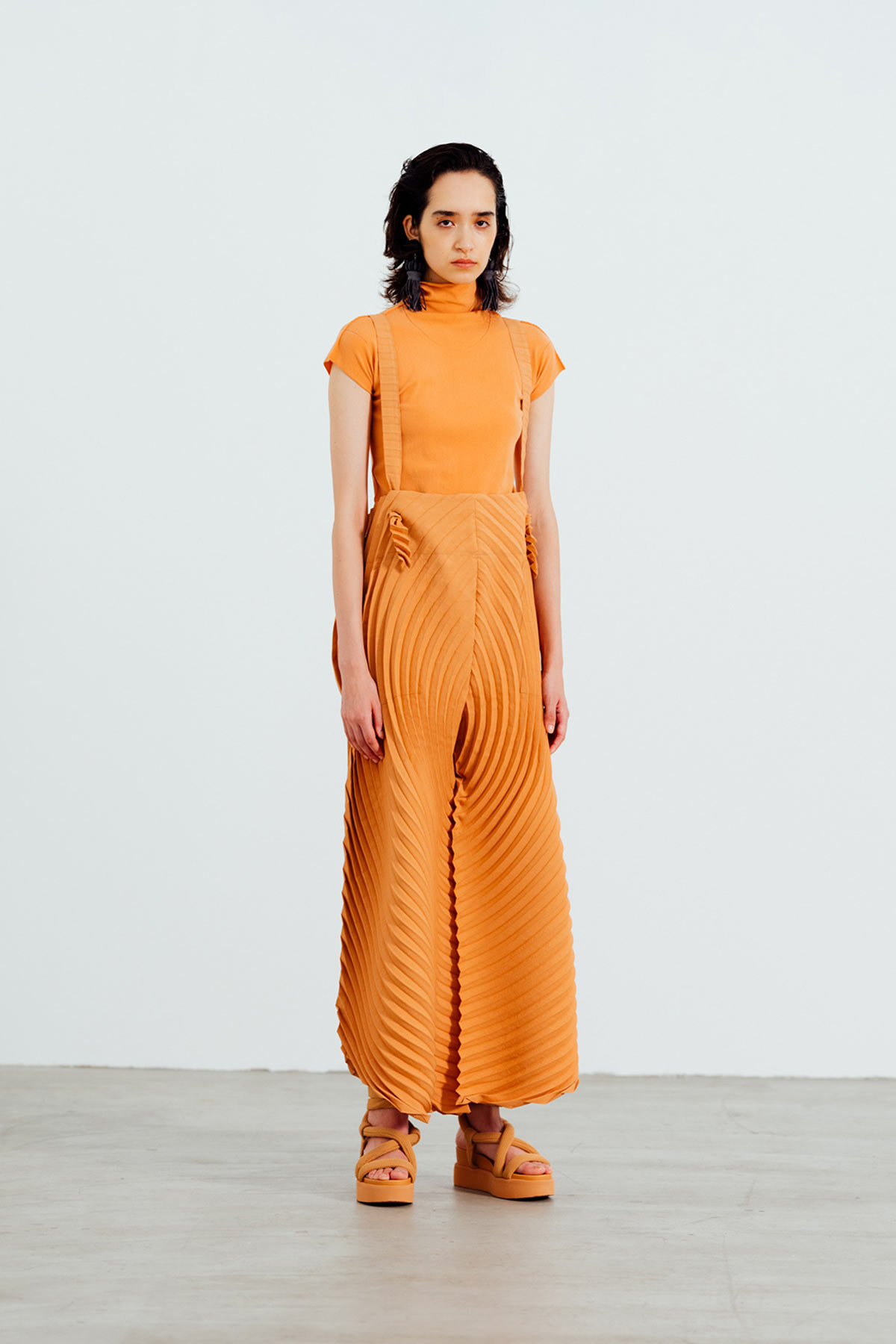 issey-miyake-spring-summer-2021-1