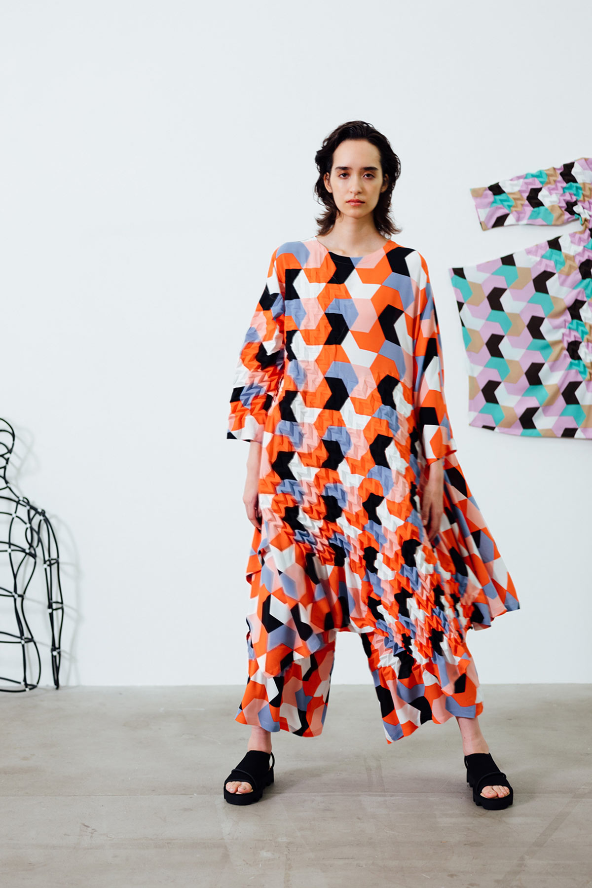 issey-miyake-spring-summer-2021-1