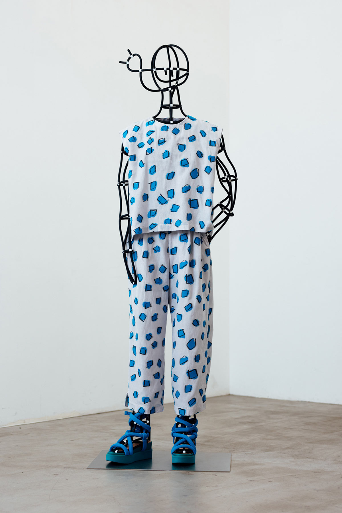 issey-miyake-spring-summer-2021-1