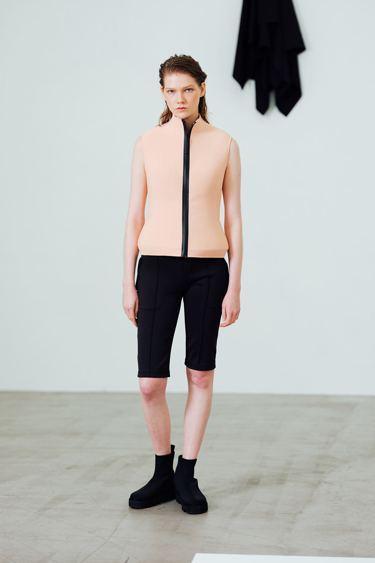 issey-miyake-spring-summer-2021-1
