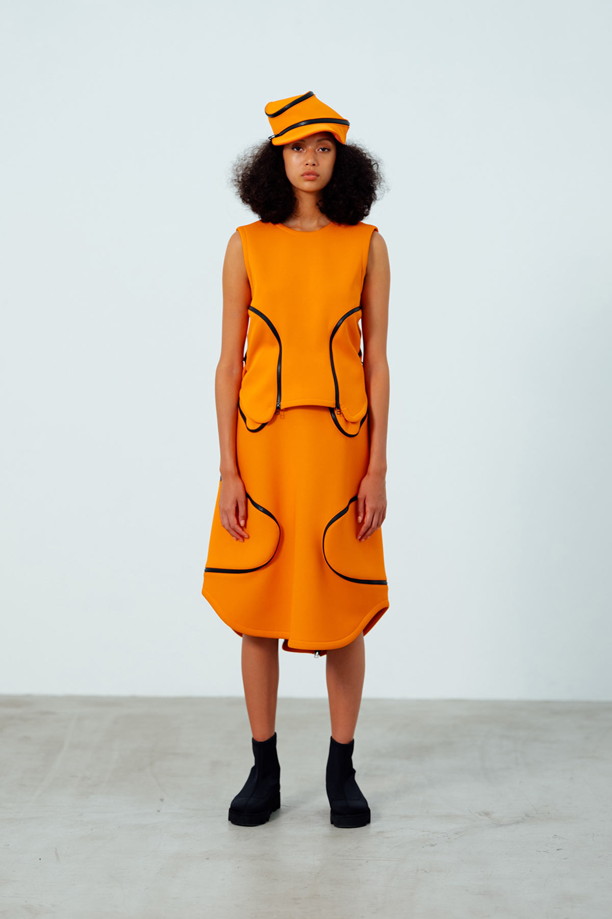 issey-miyake-spring-summer-2021-1