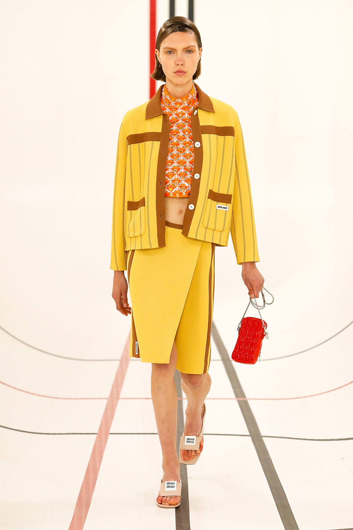 miu-miu-spring-summer-2021-1