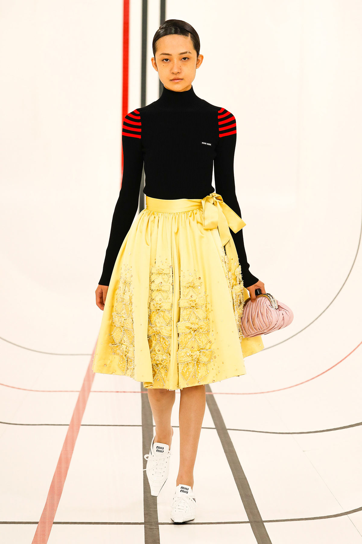 miu-miu-spring-summer-2021-1