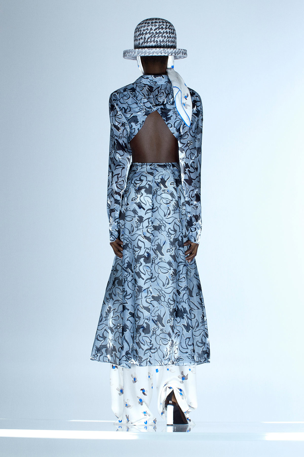 nina-ricci-spring-summer-2021-1