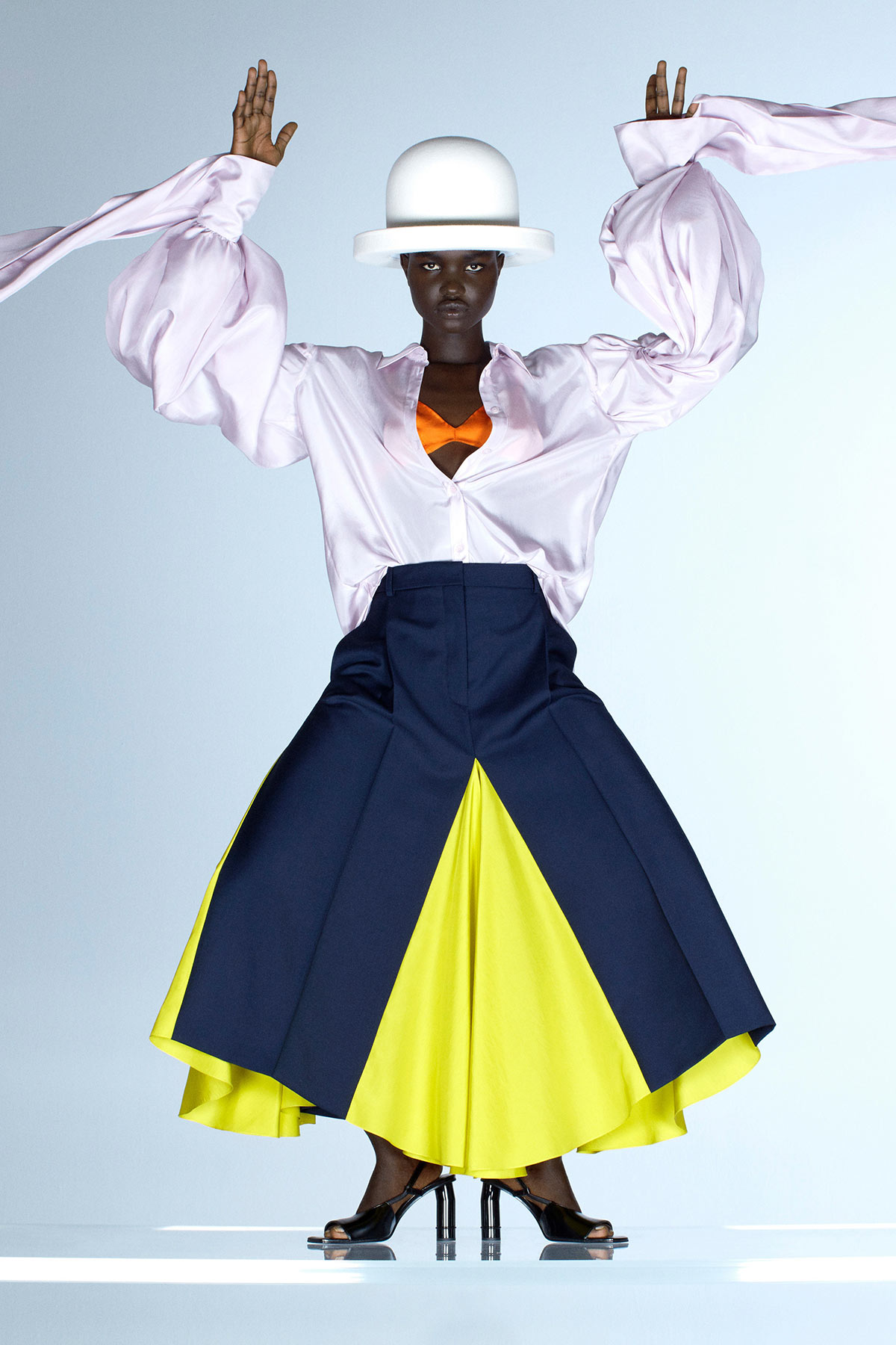 nina-ricci-spring-summer-2021-1
