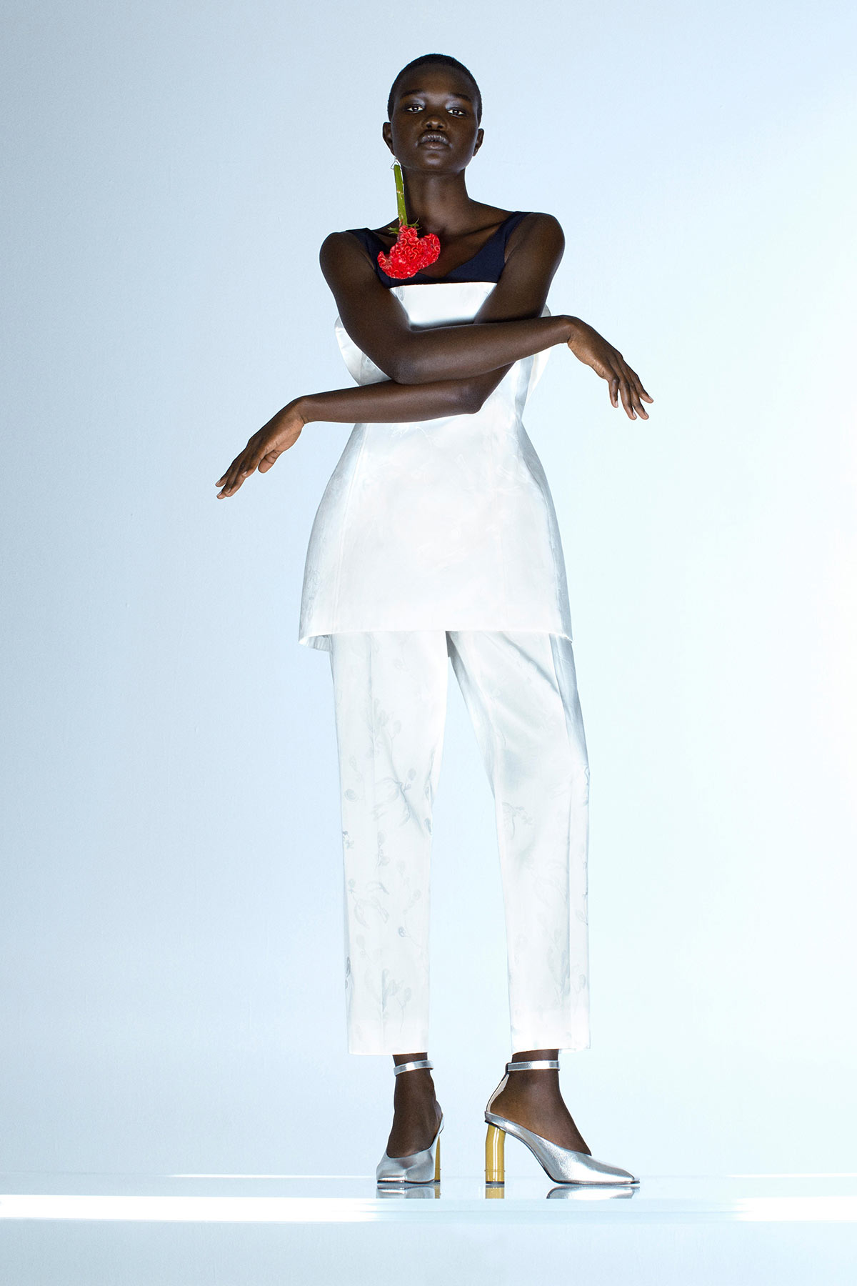 nina-ricci-spring-summer-2021-1