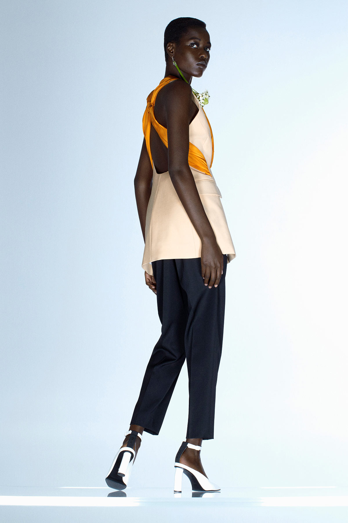 nina-ricci-spring-summer-2021-1