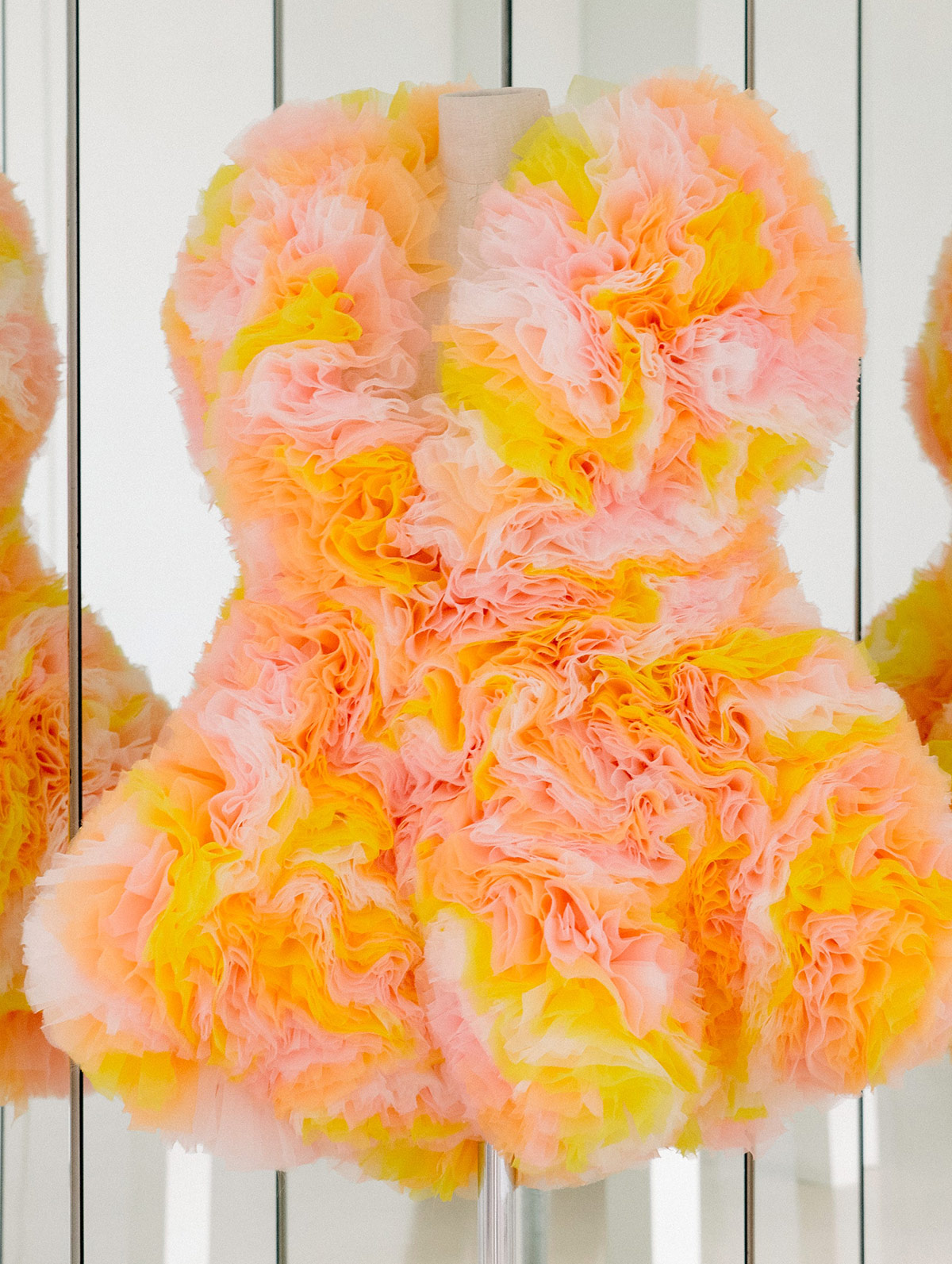 “tomo-koizumi-emilio-pucci-2