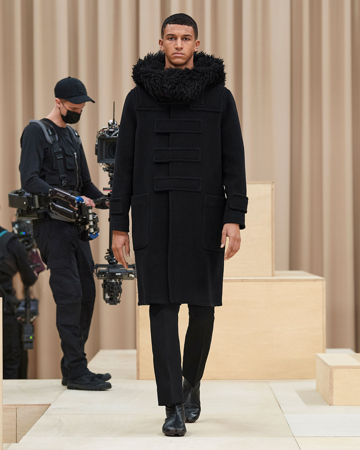 burberry-fall-winter-2021-menswear