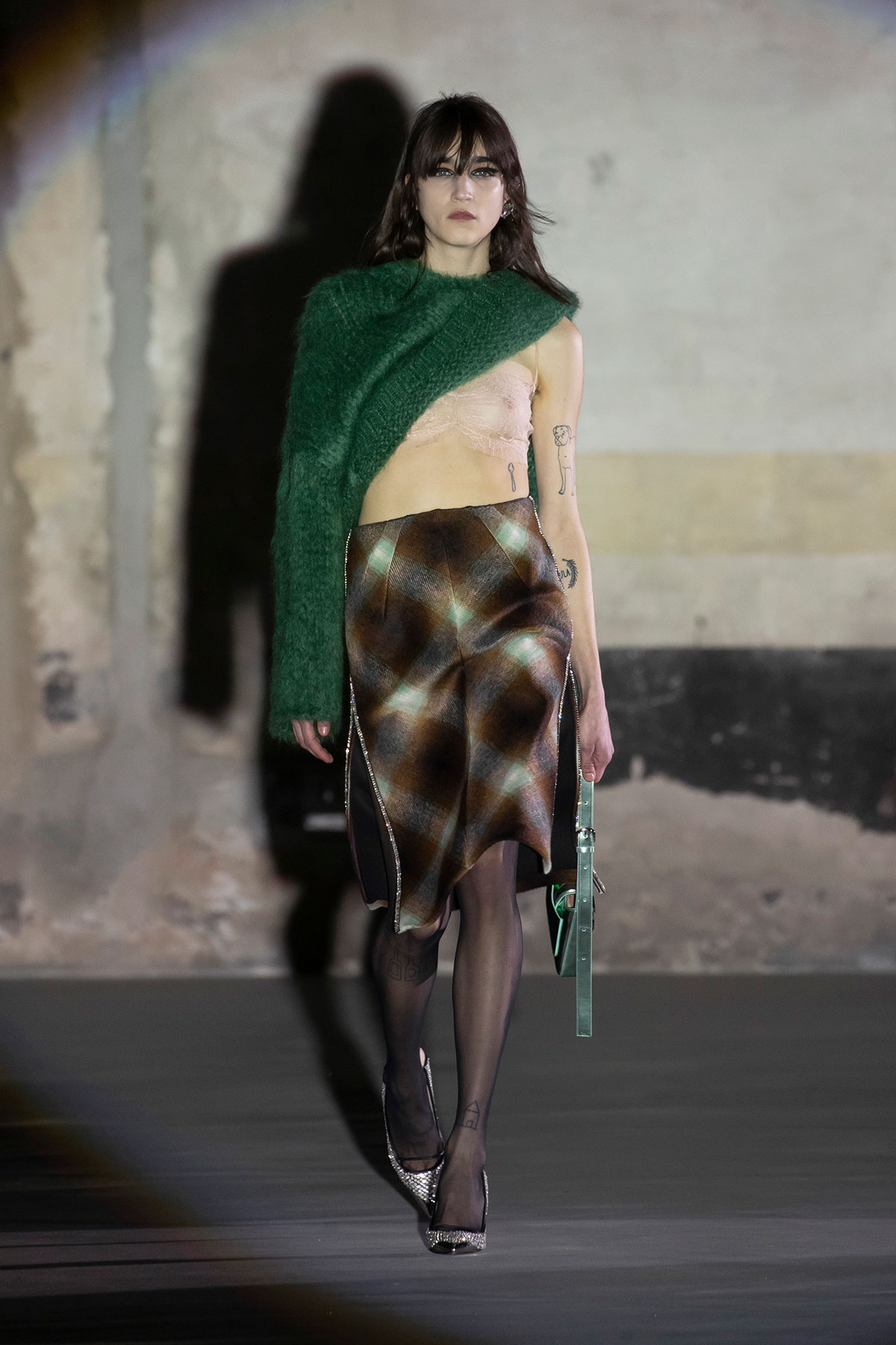 n21-fall-winter-2021-1.jpg
