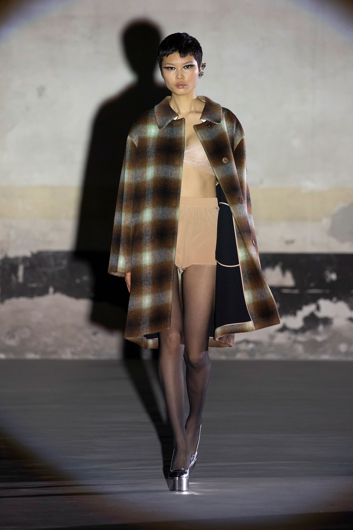 n21-fall-winter-2021-1.jpg