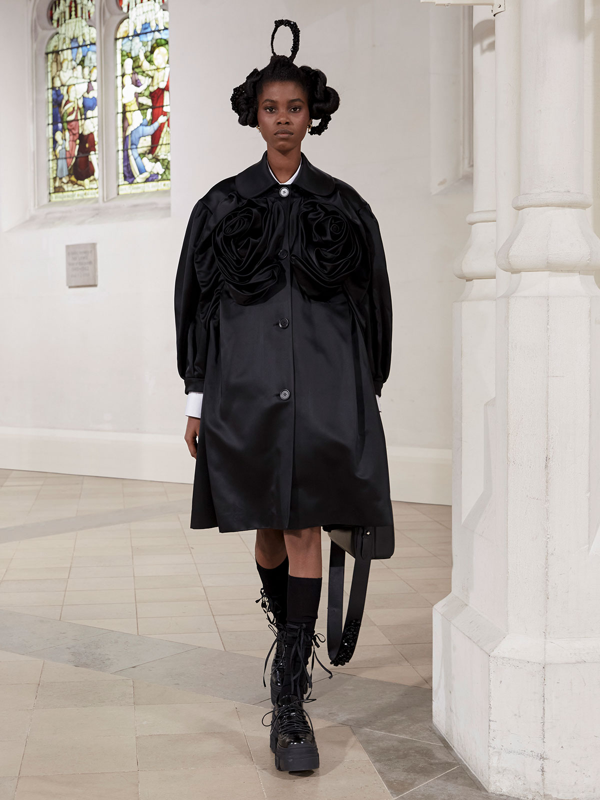 simone-rocha-fall-winter-2021-1