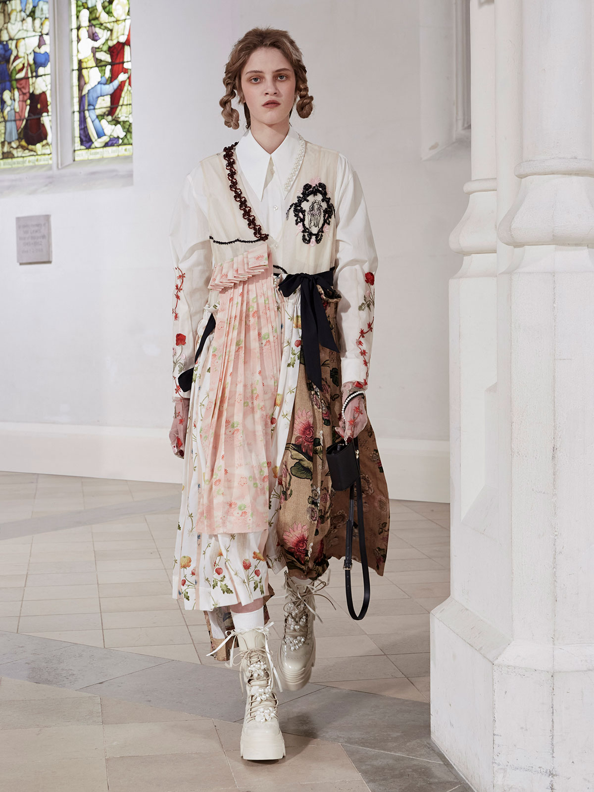 simone-rocha-fall-winter-2021-1