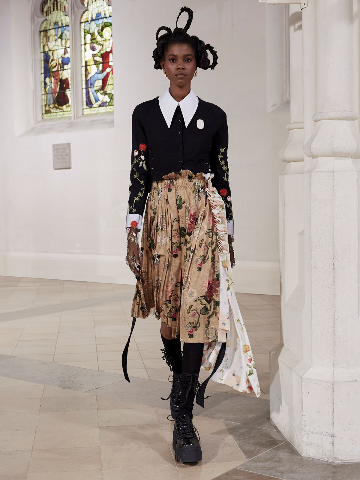 simone-rocha-fall-winter-2021-1