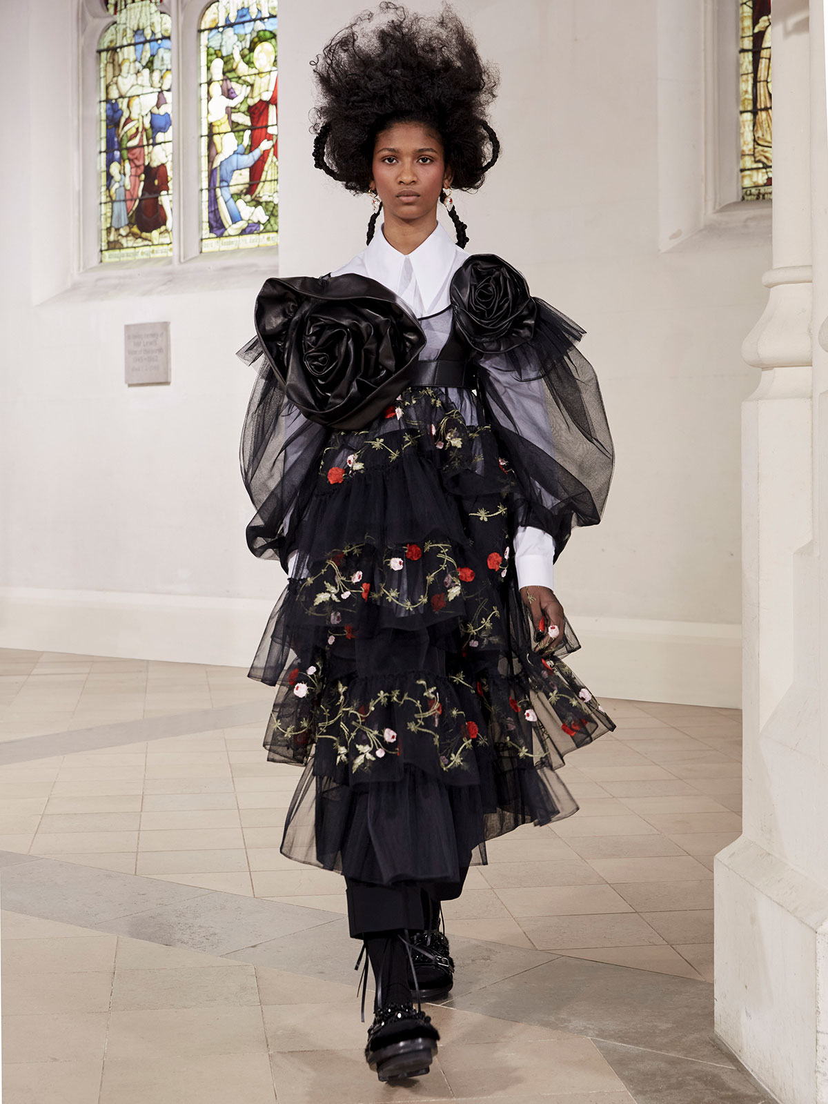 simone-rocha-fall-winter-2021-1