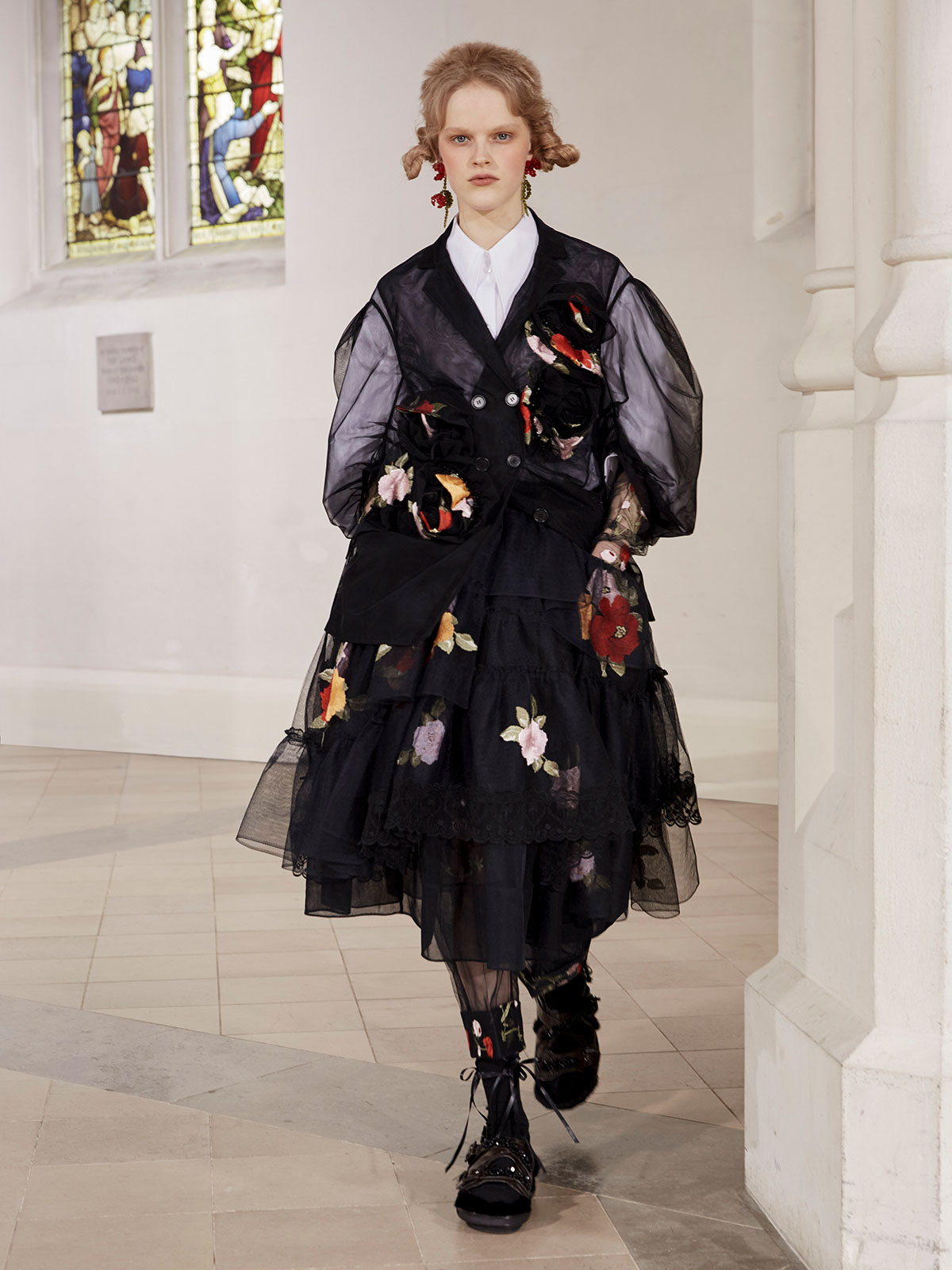 simone-rocha-fall-winter-2021-1