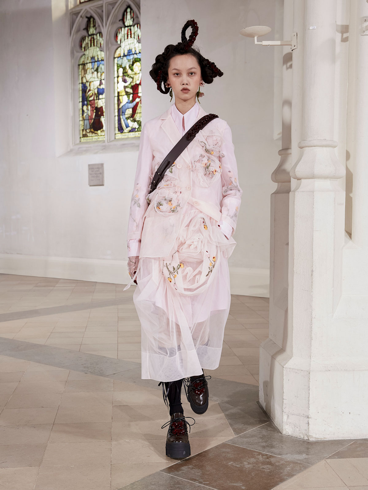 simone-rocha-fall-winter-2021-1